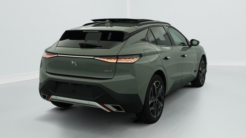 Photo 7 de l'offre de DS DS4 PureTech 130 EAT8 Cross Rivoli à 23638€ chez Carlyss automobiles Vitré