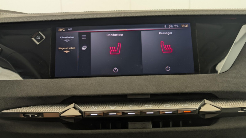 Photo 20 de l'offre de DS DS4 PureTech 130 EAT8 Performance Line+ à 21827€ chez Carlyss automobiles Vitré