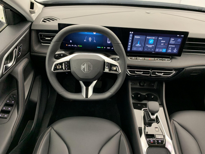 Photo 9 de l'offre de MG Motor EHS 1.5T PHEV 272 ch Luxury à 33098€ chez Carlyss automobiles Vitré