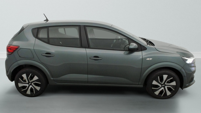 Photo 9 de l'offre de DACIA Sandero ECO-G 100 GSR2 Expression à 15998€ chez Carlyss automobiles Vitré