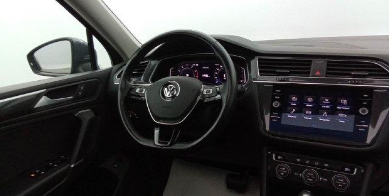 Photo 7 de l'offre de VOLKSWAGEN Tiguan Allspace Tiguan Allspace 1.5 TSI 150 EVO DSG7 Carat à 34598€ chez Carlyss automobiles Vitré