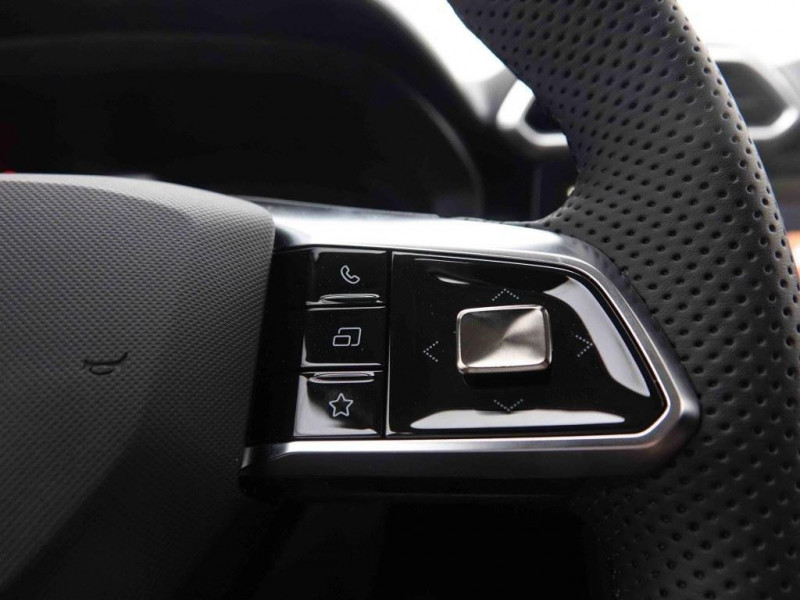 Photo 15 de l'offre de MG Motor ZS 1.5i 115 Comfort à 23534€ chez Carlyss automobiles Vitré