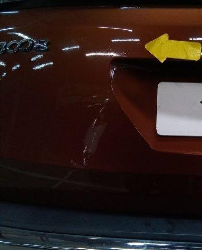 Photo 2 de l'offre de PEUGEOT 3008 Hybrid 225 e-EAT8 GT Line à 22598€ chez Carlyss automobiles Vitré