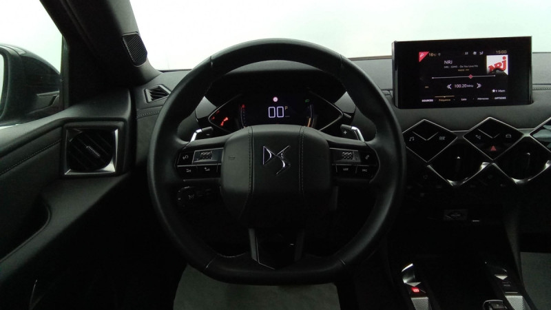 Photo 15 de l'offre de DS DS3 Crossback DS3 Crossback PureTech 155 EAT8 So Chic à 17598€ chez Carlyss automobiles Vitré