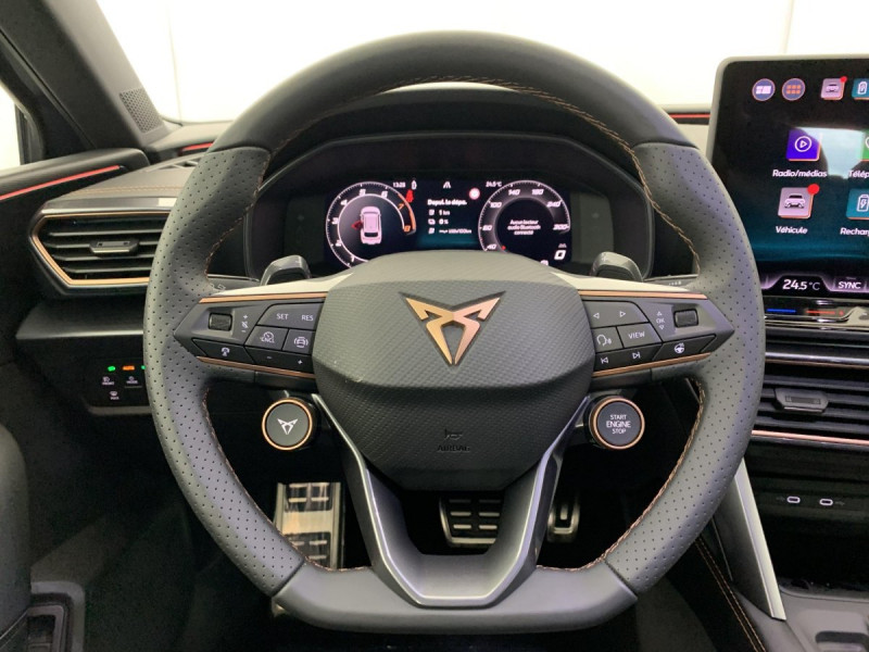 Photo 15 de l'offre de Cupra LEON Sportstourer eHybrid 204 ch DSG6 V à 33498€ chez Carlyss automobiles Vitré