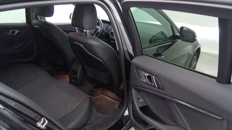 Photo 9 de l'offre de BMW Serie 1 F40 118i 136 ch DKG7 Edition Sport à 28198€ chez Carlyss automobiles Vitré