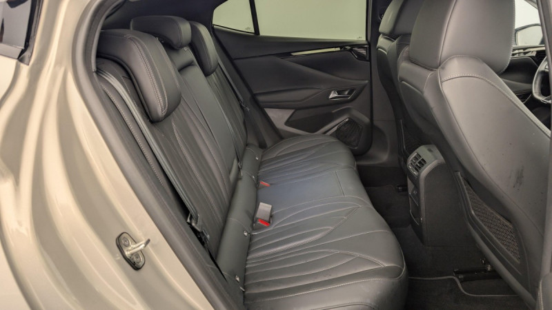 Photo 10 de l'offre de DS DS4 PureTech 130 EAT8 Rivoli à 22786€ chez Carlyss automobiles Vitré