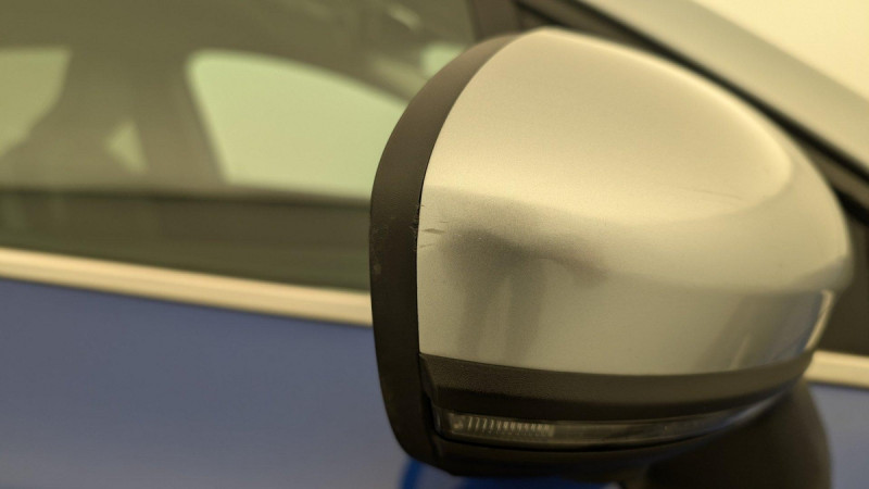 Photo 28 de l'offre de RENAULT CAPTUR TCe 100 Intens à 12380€ chez Carlyss automobiles Vitré