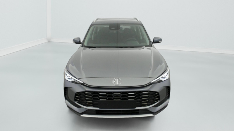 Photo 2 de l'offre de MG Motor ZS 1.5 L Hybrid+ 197 ch Comfort à 21998€ chez Carlyss automobiles Vitré