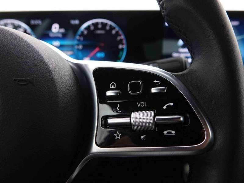 Photo 11 de l'offre de MERCEDES-BENZ CLA 250e 218 PHEV DCT Business à 32198€ chez Carlyss automobiles Vitré