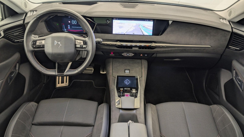 Photo 13 de l'offre de DS DS4 PureTech 130 EAT8 Performance Line+ à 24110€ chez Carlyss automobiles Vitré