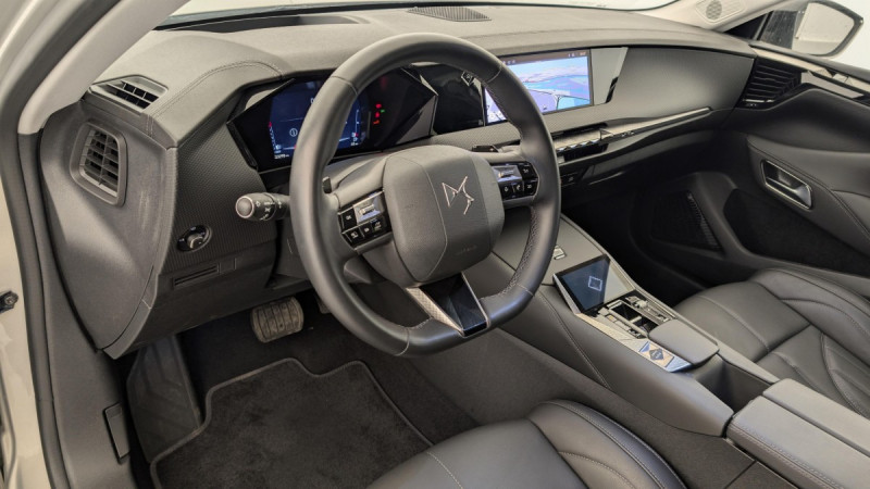 Photo 15 de l'offre de DS DS4 PureTech 130 EAT8 Rivoli à 24340€ chez Carlyss automobiles Vitré