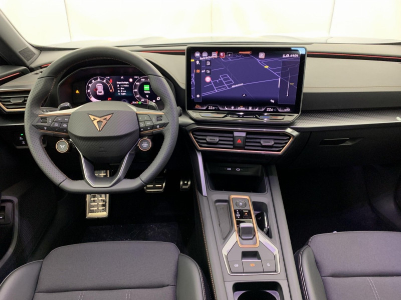 Photo 14 de l'offre de Cupra FORMENTOR NOUVEAU 1.5 ETSI HYBRID 150 CH DSG7 V à 34598€ chez Carlyss automobiles Vitré