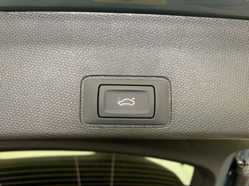 Photo 17 de l'offre de Cupra Terramar 1.5 eTSI Hybrid 150 ch DSG7 V à 35998€ chez Carlyss automobiles Vitré