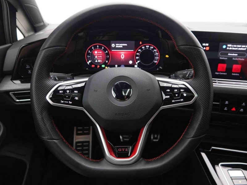 Photo 10 de l'offre de Volkswagen Golf GTi 2.0 TSi 300 DSG Clubsport à 46965€ chez Carlyss automobiles Vitré