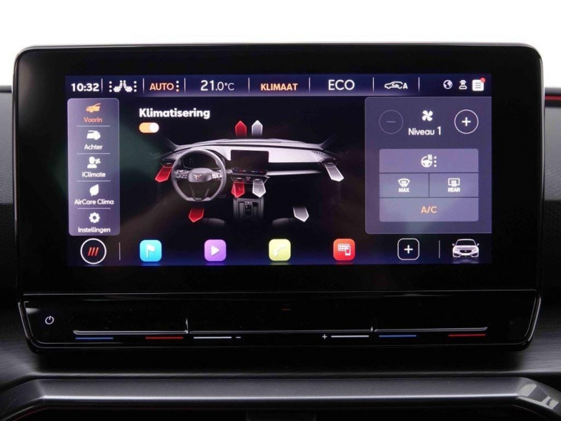 Photo 13 de l'offre de Cupra LEON 1.4 TSi 204 PHEV DSG à 26998€ chez Carlyss automobiles Vitré