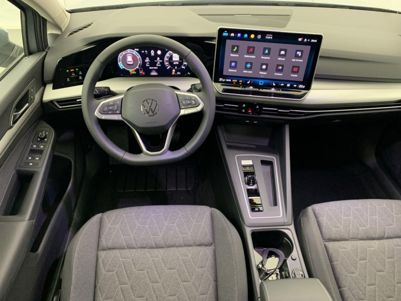Photo 7 de l'offre de VOLKSWAGEN GOLF 8 1.5 ETSI EVO2 150 DSG7 LIFE PLUS à 32098€ chez Carlyss automobiles Vitré