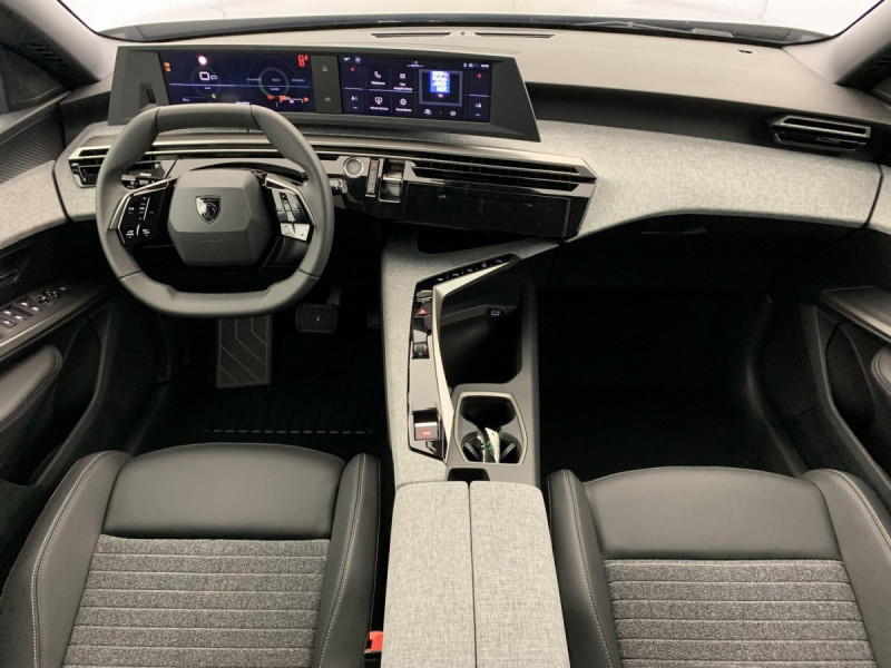 Photo 12 de l'offre de PEUGEOT 3008 Hybrid 145 e-DCS6 Allure à 28998€ chez Carlyss automobiles Vitré