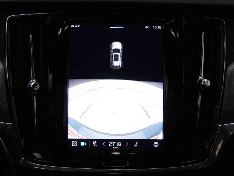 Photo 14 de l'offre de VOLVO V90 2.0 T6 PHEV 350 AWD 18gr Inscription à 37203€ chez Carlyss automobiles Vitré