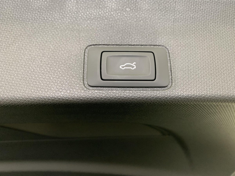 Photo 18 de l'offre de Cupra Terramar 1.5 eHybrid 204 ch DSG6 V à 40998€ chez Carlyss automobiles Vitré