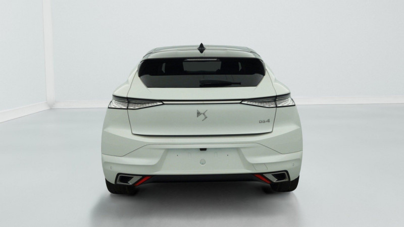 Photo 6 de l'offre de DS DS4 PureTech 130 EAT8 Rivoli à 22452€ chez Carlyss automobiles Vitré