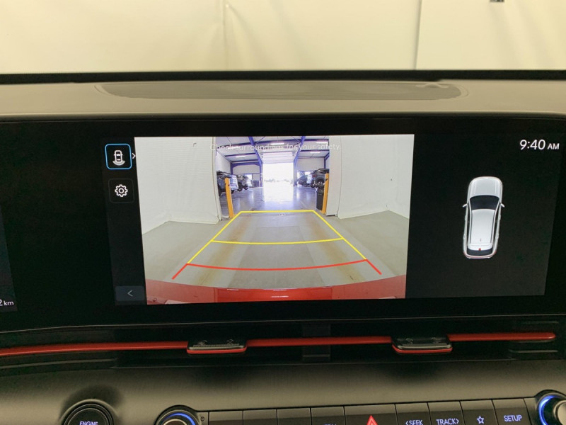 Photo 17 de l'offre de HYUNDAI KONA HYBRID 129 CREATIVE N Line à 28518€ chez Carlyss automobiles Vitré