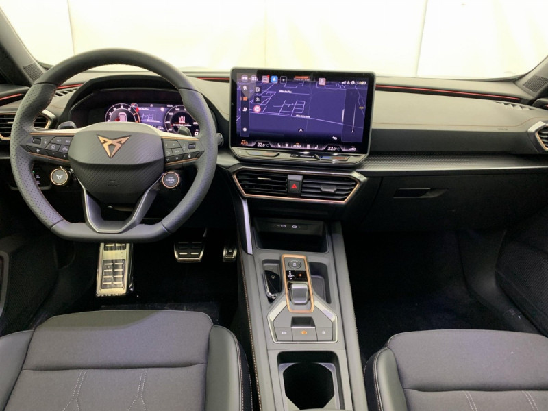 Photo 14 de l'offre de Cupra FORMENTOR NOUVEAU 1.5 ETSI HYBRID 150 CH DSG7 V à 34598€ chez Carlyss automobiles Vitré