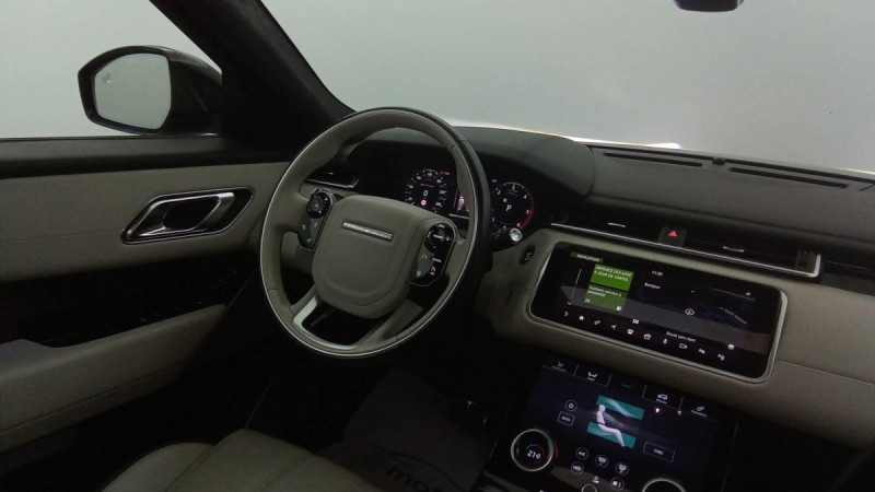 Photo 6 de l'offre de LAND-ROVER Range Rover Velar Range Rover Velar D300 BVA Première Edition à 50298€ chez Carlyss automobiles Vitré