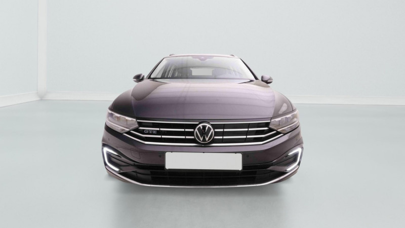 Photo 1 de l'offre de VOLKSWAGEN Passat Variant 1.4 TSi 218 GTE PHEV à 29698€ chez Carlyss automobiles Vitré
