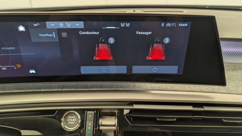 Photo 20 de l'offre de PEUGEOT 5008 Hybrid 145 e-DCS6 GT à 34998€ chez Carlyss automobiles Vitré