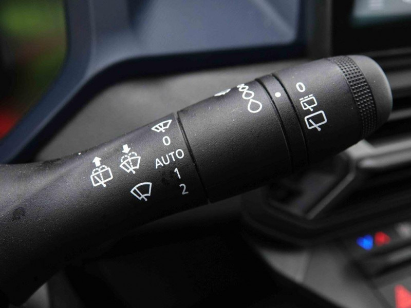 Photo 17 de l'offre de DACIA DUSTER 1.2 Mild Hybrid 130 Expression à 25198€ chez Carlyss automobiles Vitré