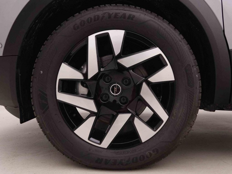 Photo 18 de l'offre de OPEL Mokka-e 50 kWh GS-Line à 24698€ chez Carlyss automobiles Vitré