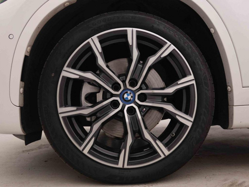 Photo 20 de l'offre de BMW X1 25e xDrive 220 PHEV M-Pack à 36092€ chez Carlyss automobiles Vitré