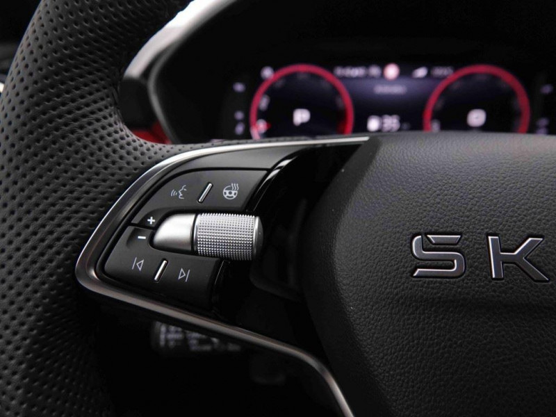 Photo 13 de l'offre de SKODA Fabia 1.0 TSi 115 DSG Monte Carlo à 25998€ chez Carlyss automobiles Vitré