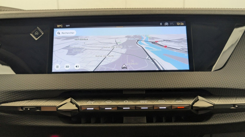 Photo 17 de l'offre de DS DS4 PureTech 130 EAT8 Rivoli à 22971€ chez Carlyss automobiles Vitré