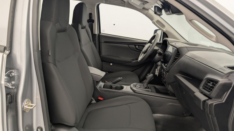 Photo 9 de l'offre de ISUZU D-MAX 1.9 4X4 CREW CAB N60 B AT 4 places à 43197€ chez Carlyss automobiles Vitré