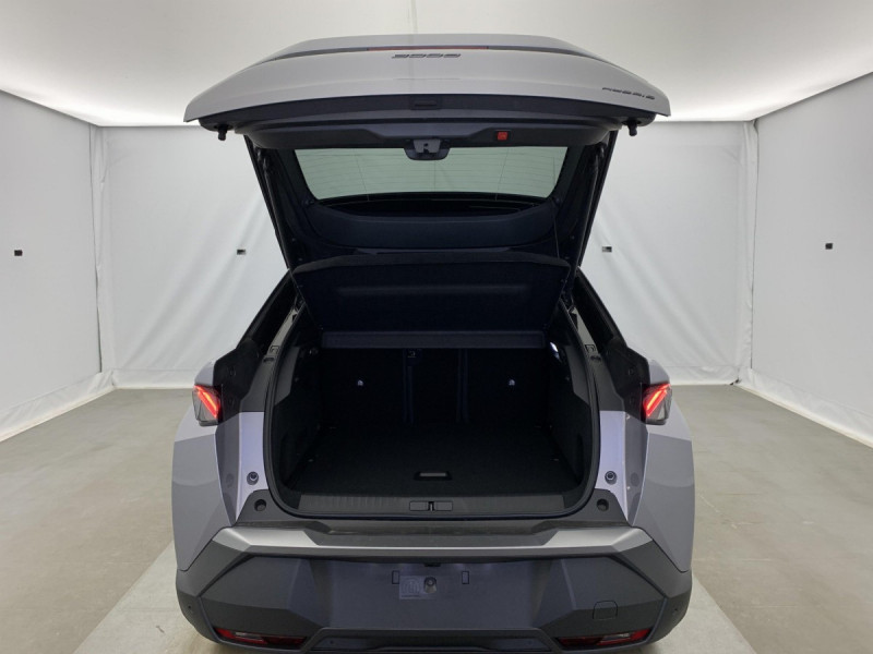 Photo 11 de l'offre de PEUGEOT 3008 Hybrid 145 e-DCS6 GT à 32958€ chez Carlyss automobiles Vitré