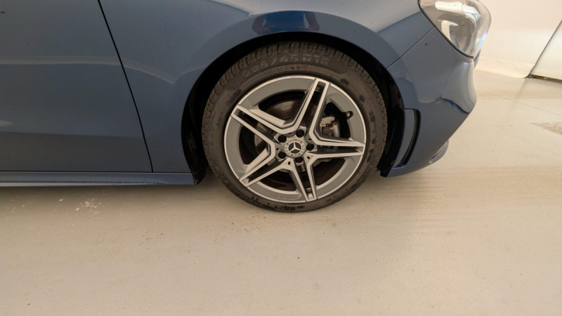 Photo 14 de l'offre de MERCEDES-BENZ CLASSE B 200 d 8G-DCT AMG Line à 29043€ chez Carlyss automobiles Vitré