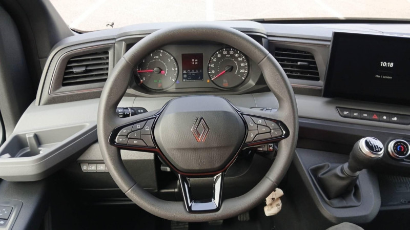 Photo 10 de l'offre de Renault Master VAN MASTER FGN TRAC 3T5 L2H2 BLUE DCI 170 EXTRA à 37977€ chez Carlyss automobiles Vitré