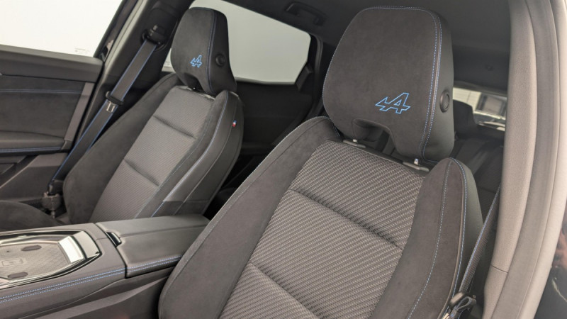 Photo 34 de l'offre de RENAULT ESPACE VI E-TECH FULL HYBRID 200 GSR2 ESPRIT ALPINE à 38043€ chez Carlyss automobiles Vitré