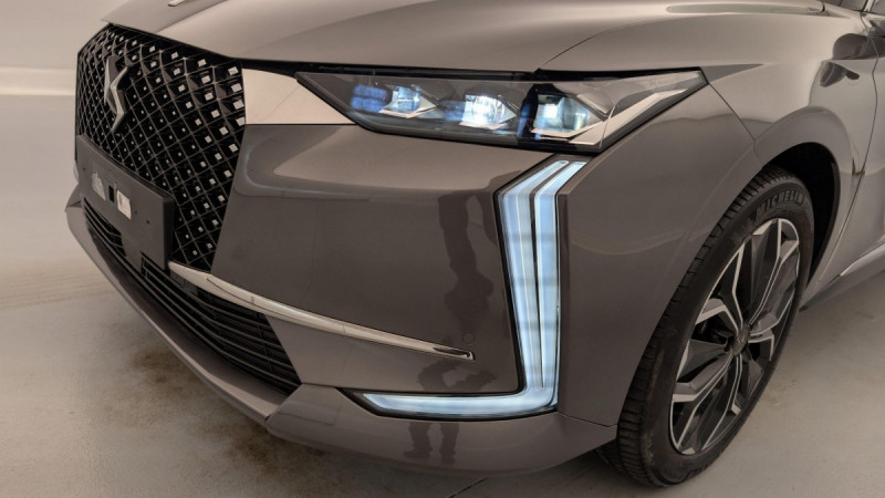 Photo 21 de l'offre de DS DS4 PureTech 130 EAT8 Rivoli à 23072€ chez Carlyss automobiles Vitré
