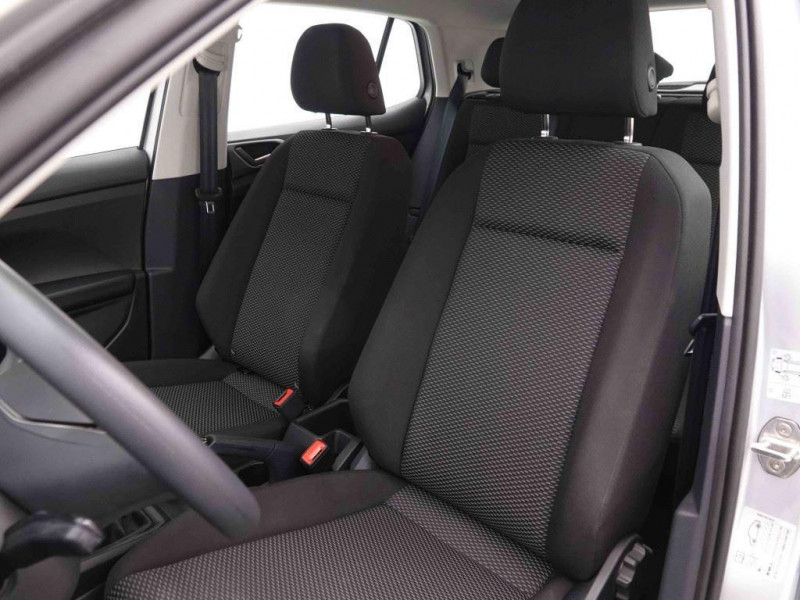 Photo 10 de l'offre de VOLKSWAGEN T-cross 1.0 TSi Life à 22267€ chez Carlyss automobiles Vitré