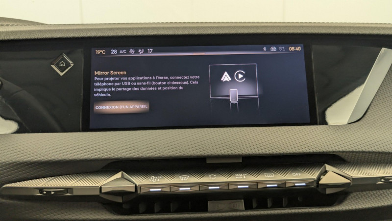 Photo 19 de l'offre de DS DS4 PureTech 130 EAT8 Rivoli à 24430€ chez Carlyss automobiles Vitré