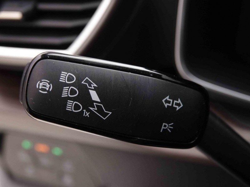 Photo 11 de l'offre de SEAT Leon ST 1.4 PHEV 204 DSG Xcellence à 25698€ chez Carlyss automobiles Vitré