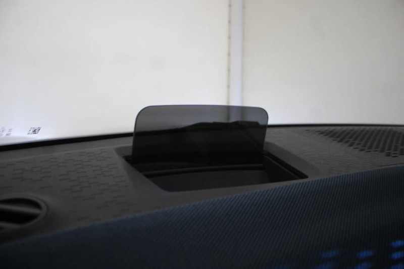 Photo 10 de l'offre de MINI Countryman U25 Countryman 163 ch DKG7 D Favoured à 37798€ chez Carlyss automobiles Vitré