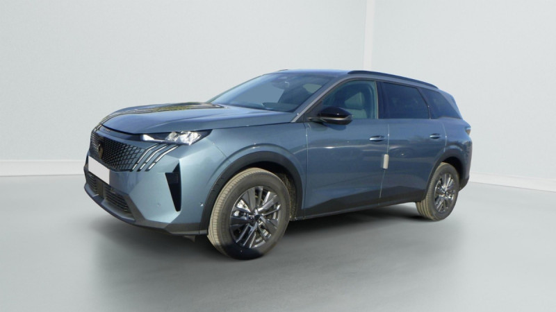 Photo 2 de l'offre de PEUGEOT 5008 Hybrid 145 e-DCS6 Allure à 35298€ chez Carlyss automobiles Vitré
