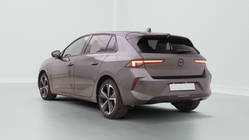 Photo 4 de l'offre de OPEL Astra 1.5 TURBO D 130 BVA8 GS LINE à 25198€ chez Carlyss automobiles Vitré