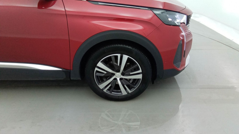 Photo 7 de l'offre de PEUGEOT 5008 PureTech 130ch S&S EAT8 Allure Pack à 22598€ chez Carlyss automobiles Vitré