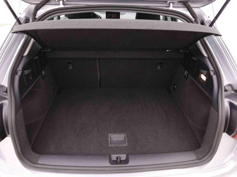 Photo 4 de l'offre de AUDI Q2 35 TFSi 150 S-Tronic Edition à 27202€ chez Carlyss automobiles Vitré