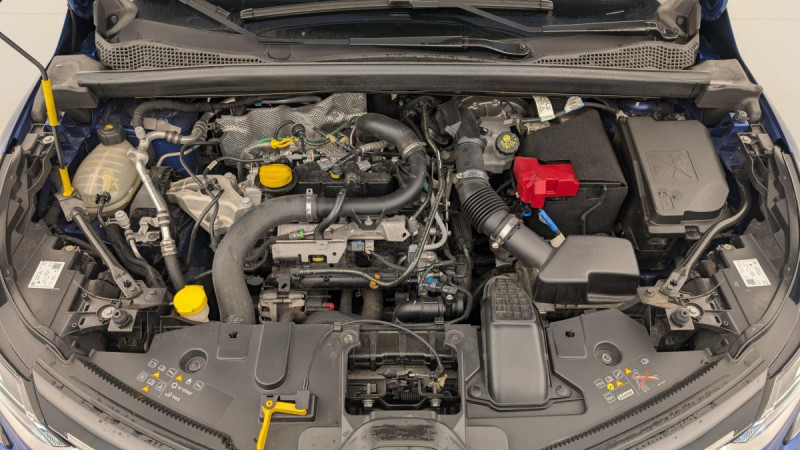 Photo 19 de l'offre de RENAULT CAPTUR TCe 100 Intens à 12380€ chez Carlyss automobiles Vitré